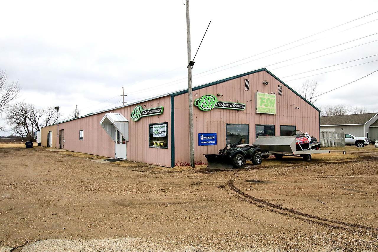16235 Highway 7 - Photo 1
