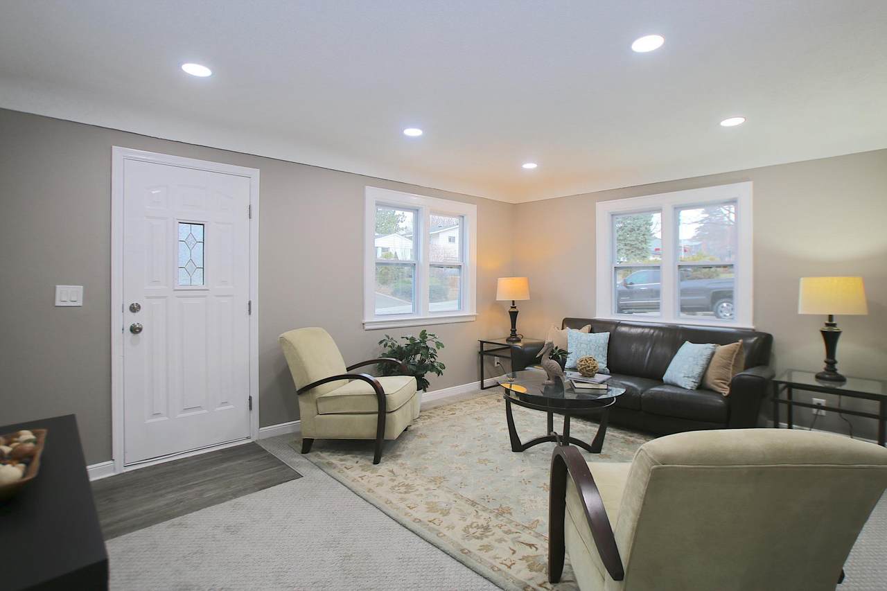 1312 44th Avenue - Photo 1