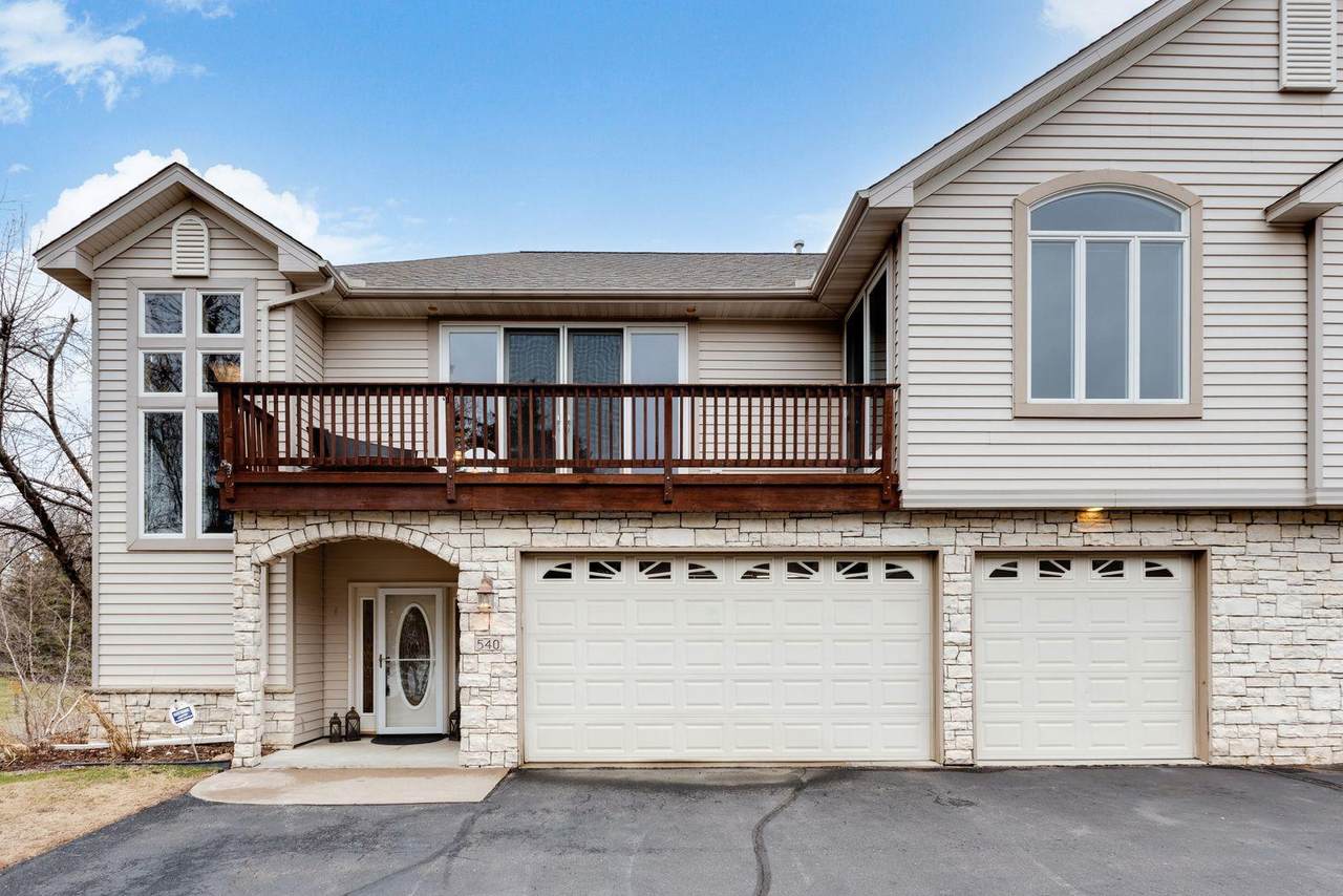 540 Lakeside Bay Drive - Photo 1