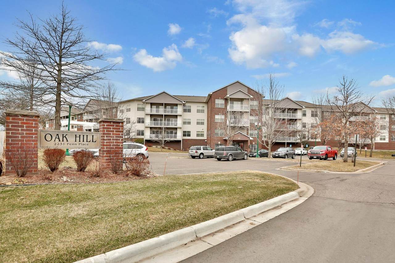 2231 Penn Place - Photo 1