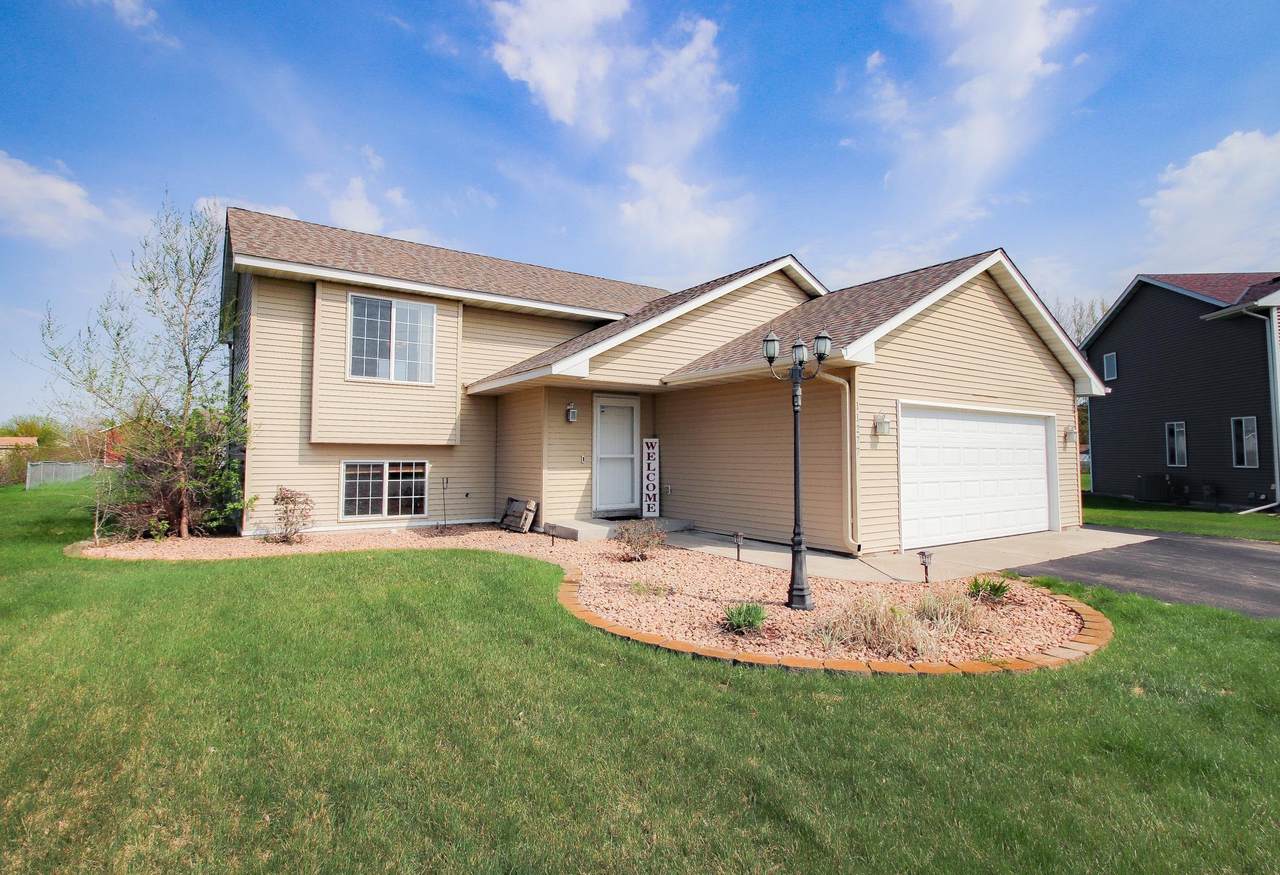 11277 Laura Circle - Photo 1