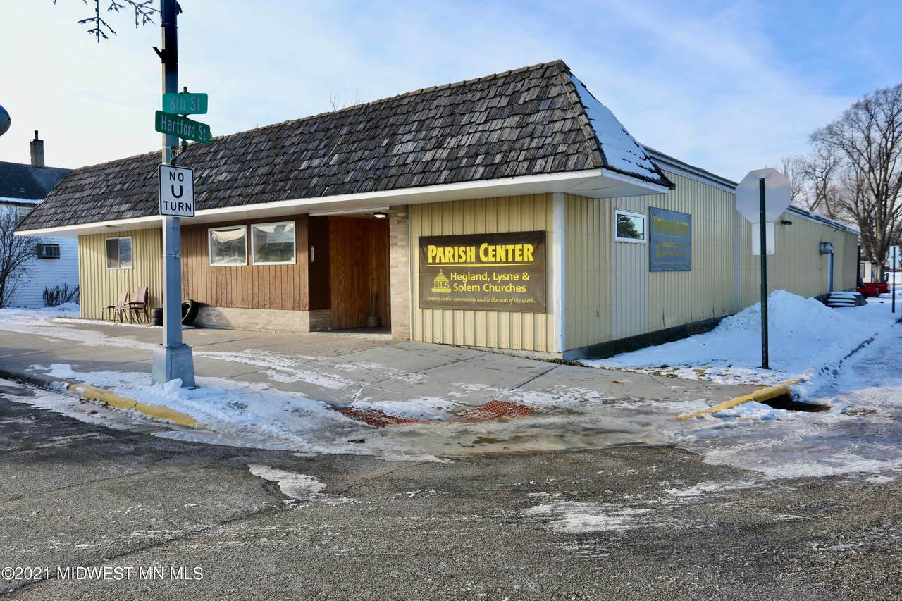 423 6th Street - Photo 1