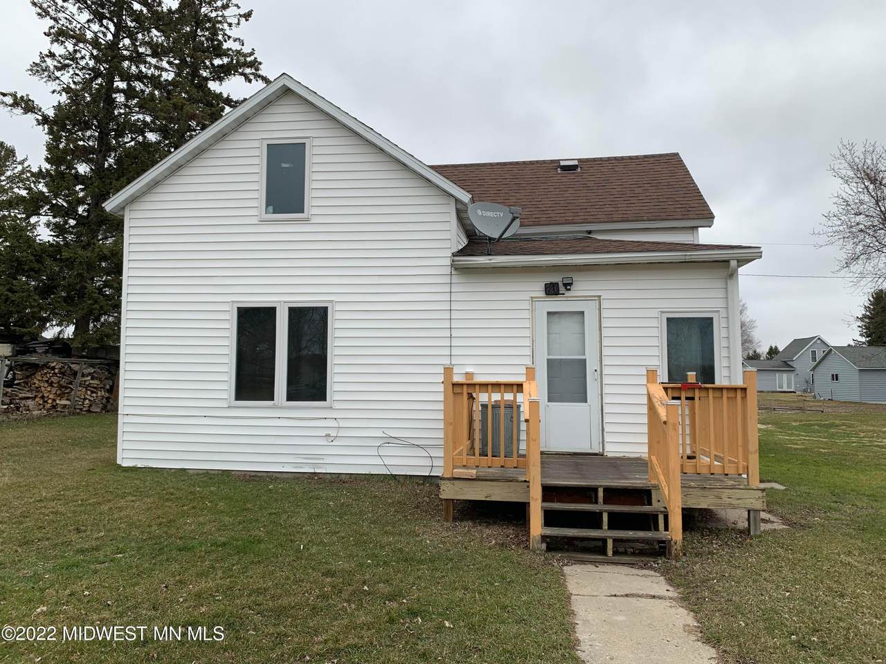 608 Main Avenue - Photo 1