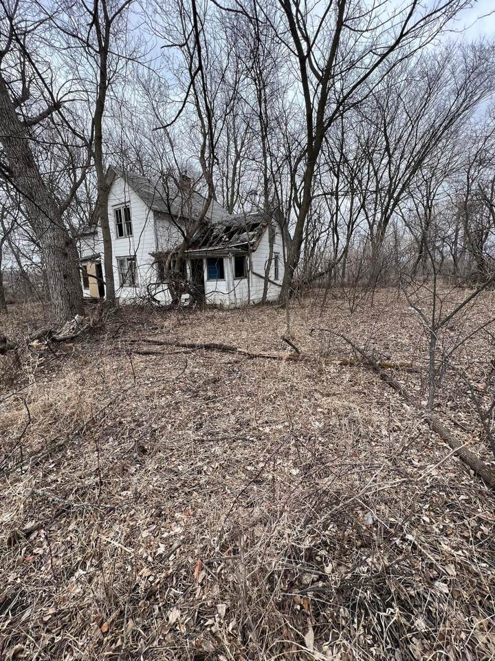 44668 140th Street - Photo 1