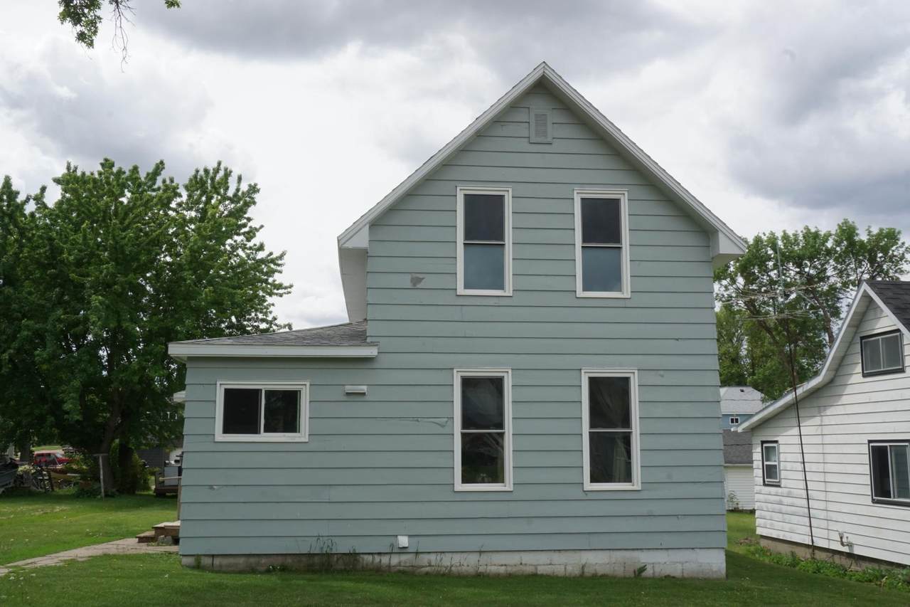 211 2nd Avenue - Photo 1
