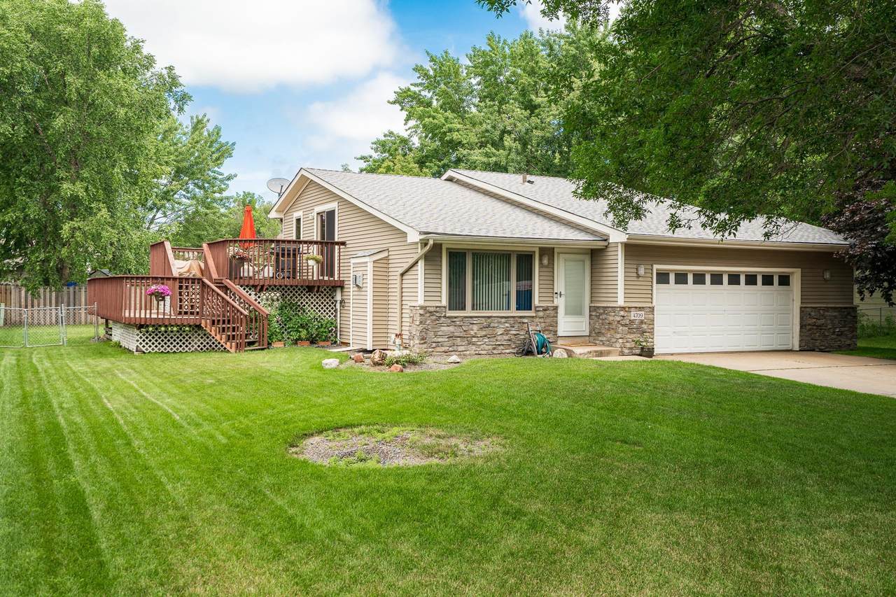 4709 106th Avenue - Photo 1