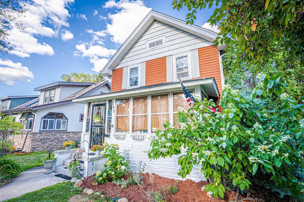 345 6th Avenue - Photo 1