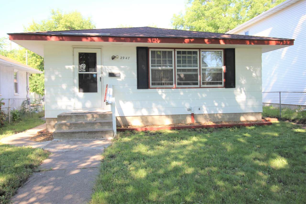 2947 Russell Avenue - Photo 1