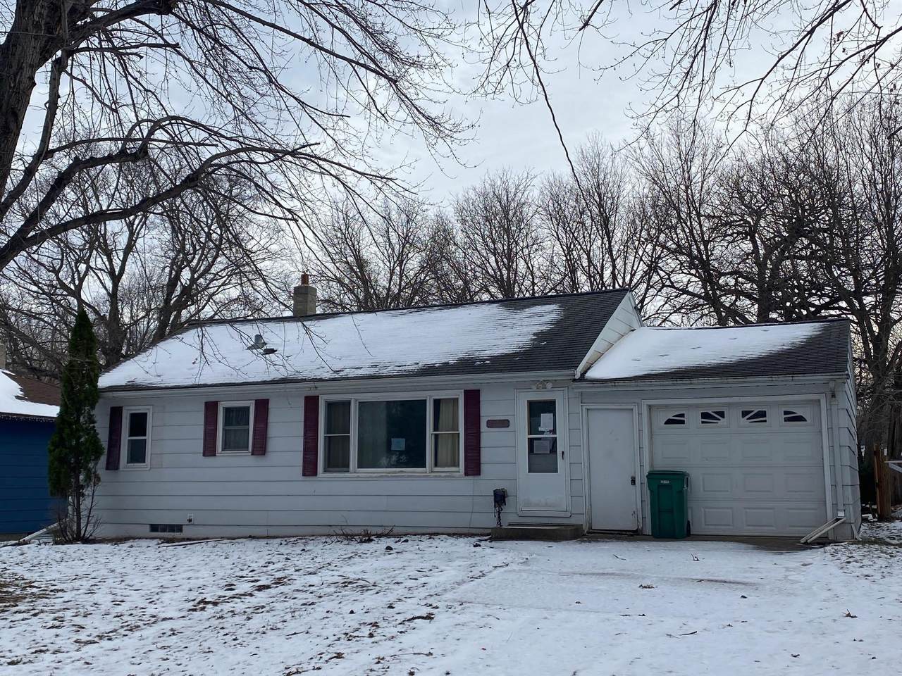 109 Redwood Street - Photo 1