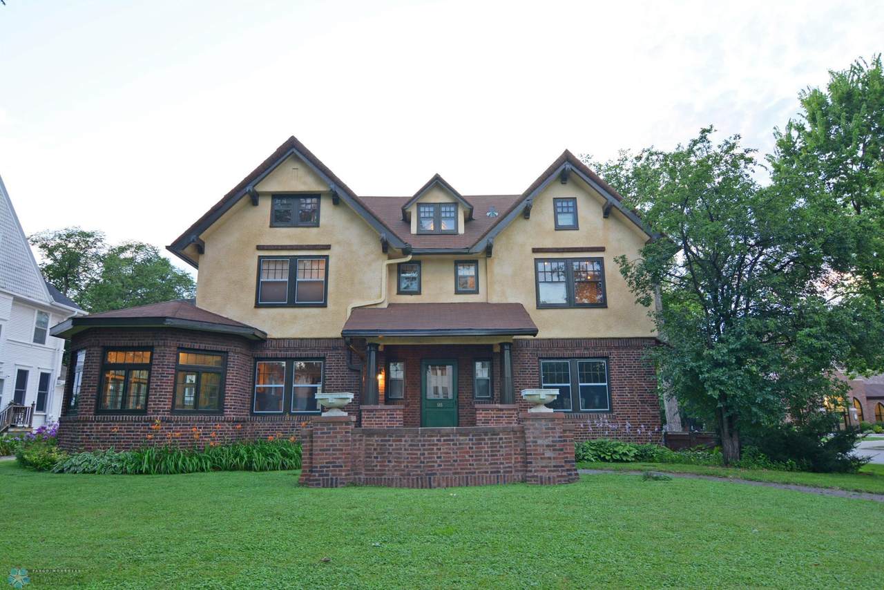 505 8th Street - Photo 1