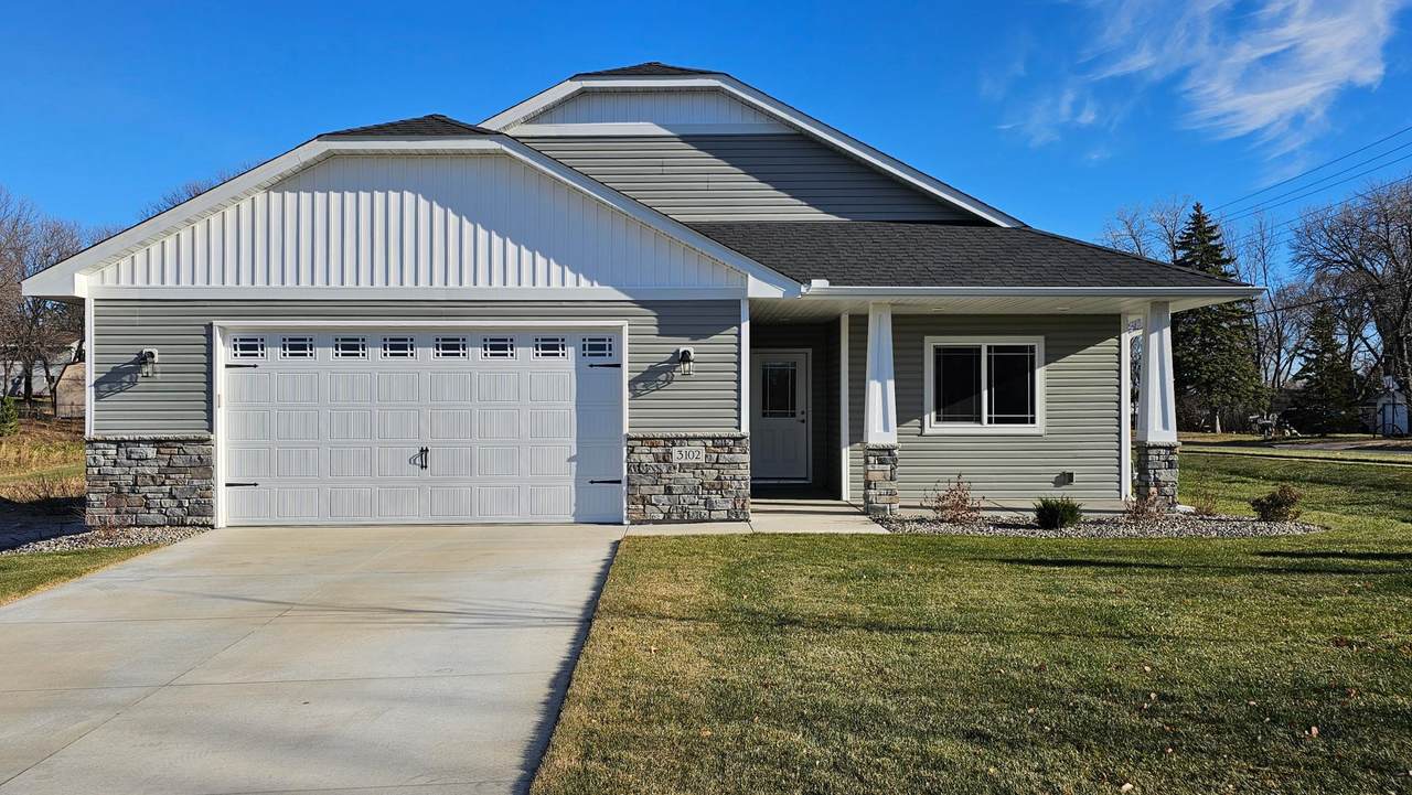 3102 Zuni Way - Photo 1