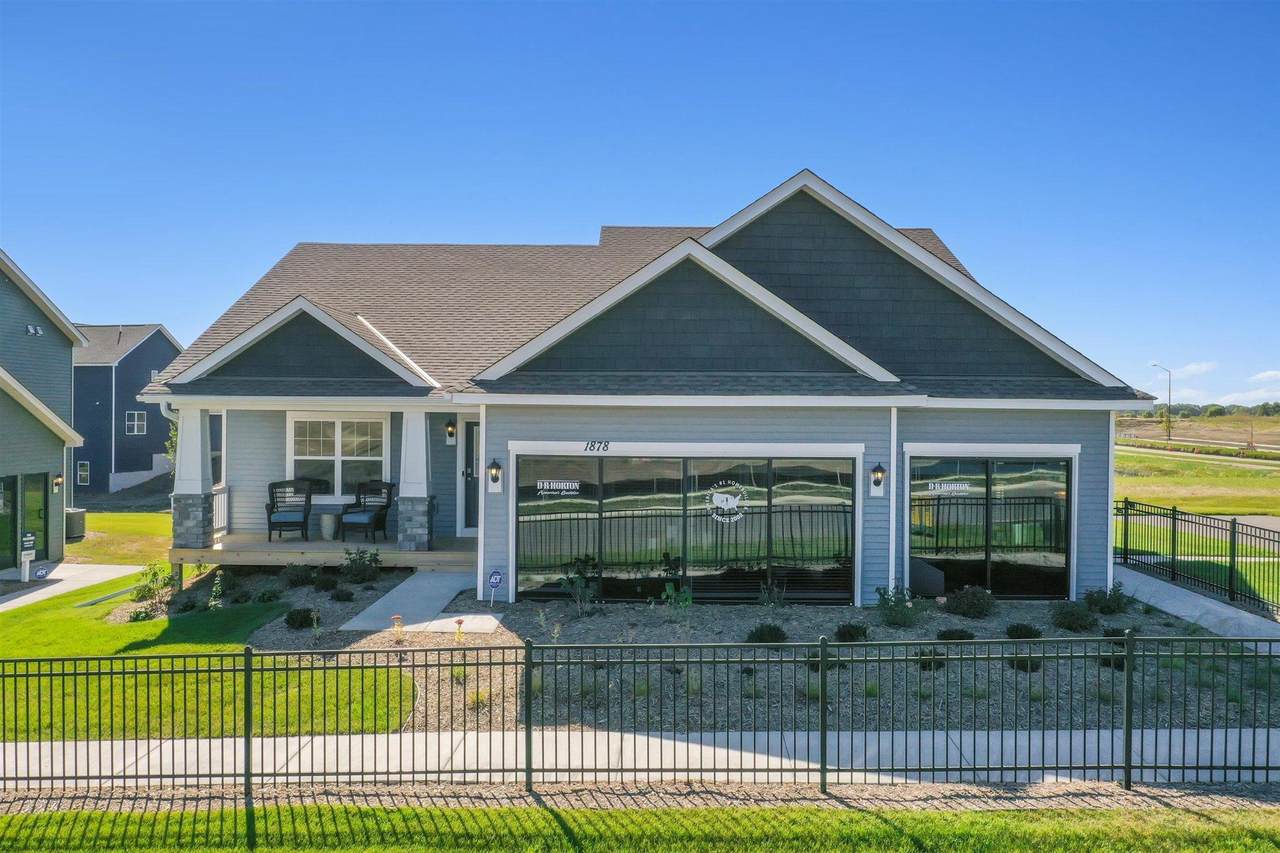 1878 Rainier Drive - Photo 1