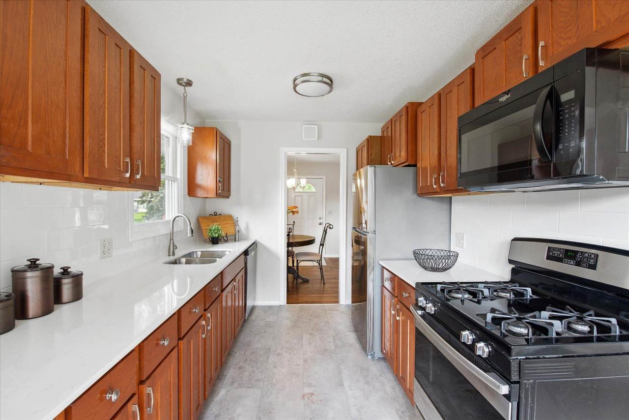 9019 11th Avenue - Photo 1