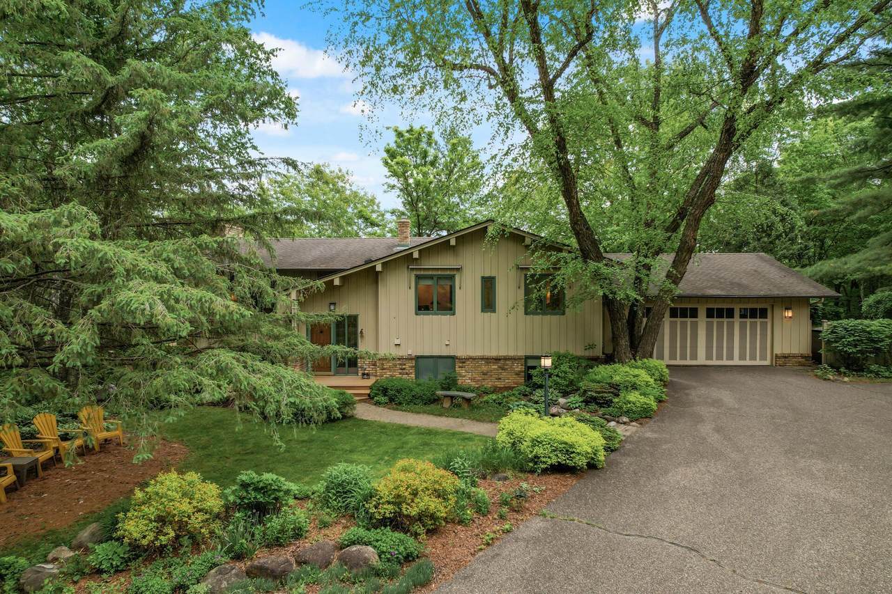 23577 Quentin Avenue - Photo 1
