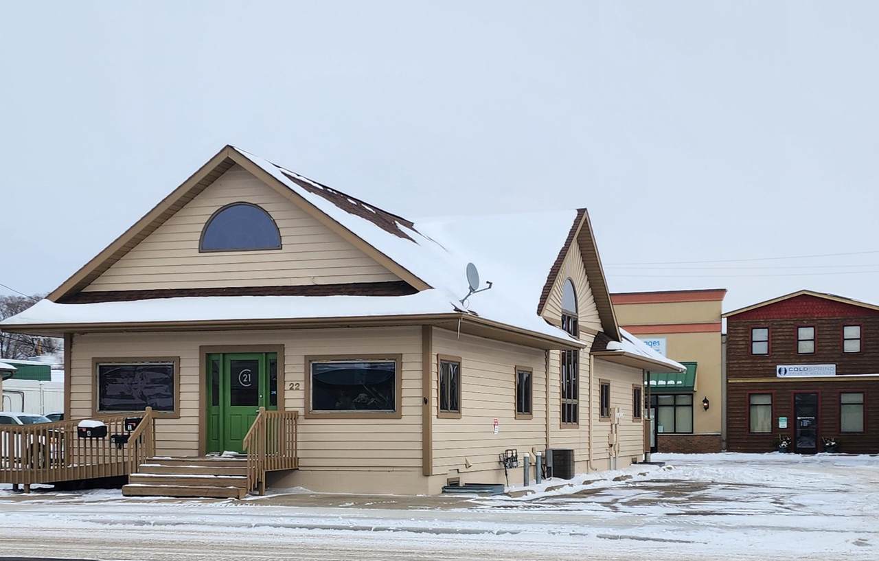 22 3rd Avenue - Photo 1