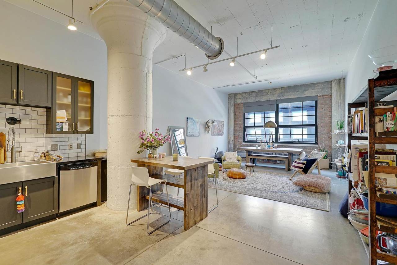 250 Park Avenue - Photo 1