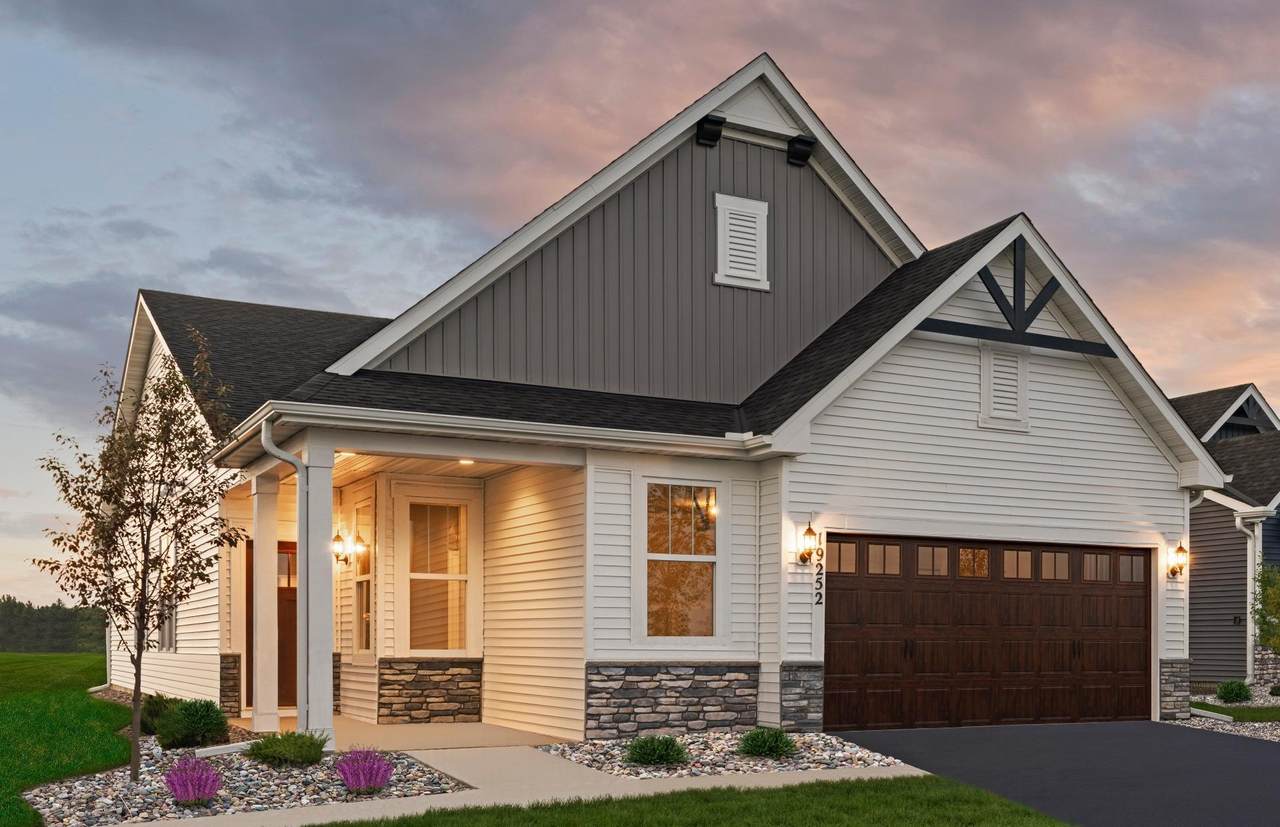 19077 101st Place - Photo 1