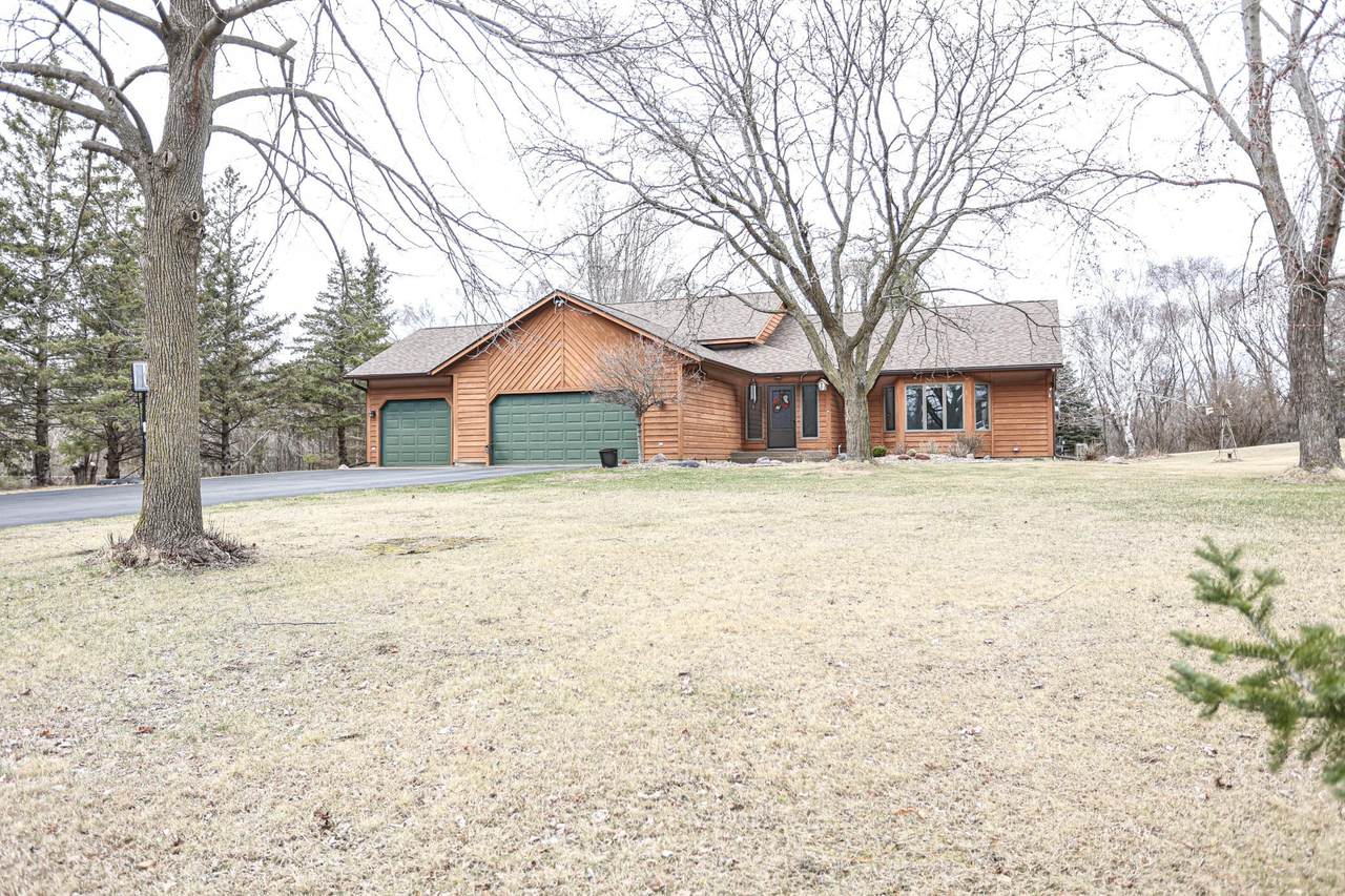 924 Ridge Pass - Photo 1