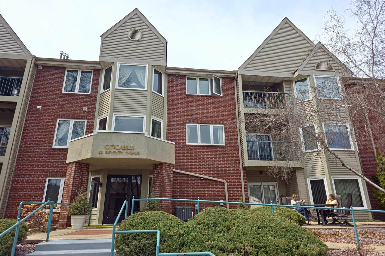32 11th Avenue - Photo 1