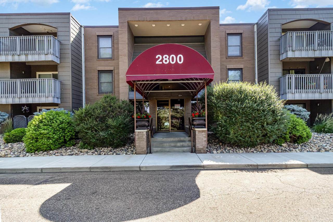 2800 Hamline Avenue - Photo 1