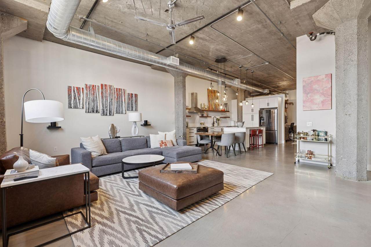 718 Washington Avenue - Photo 1