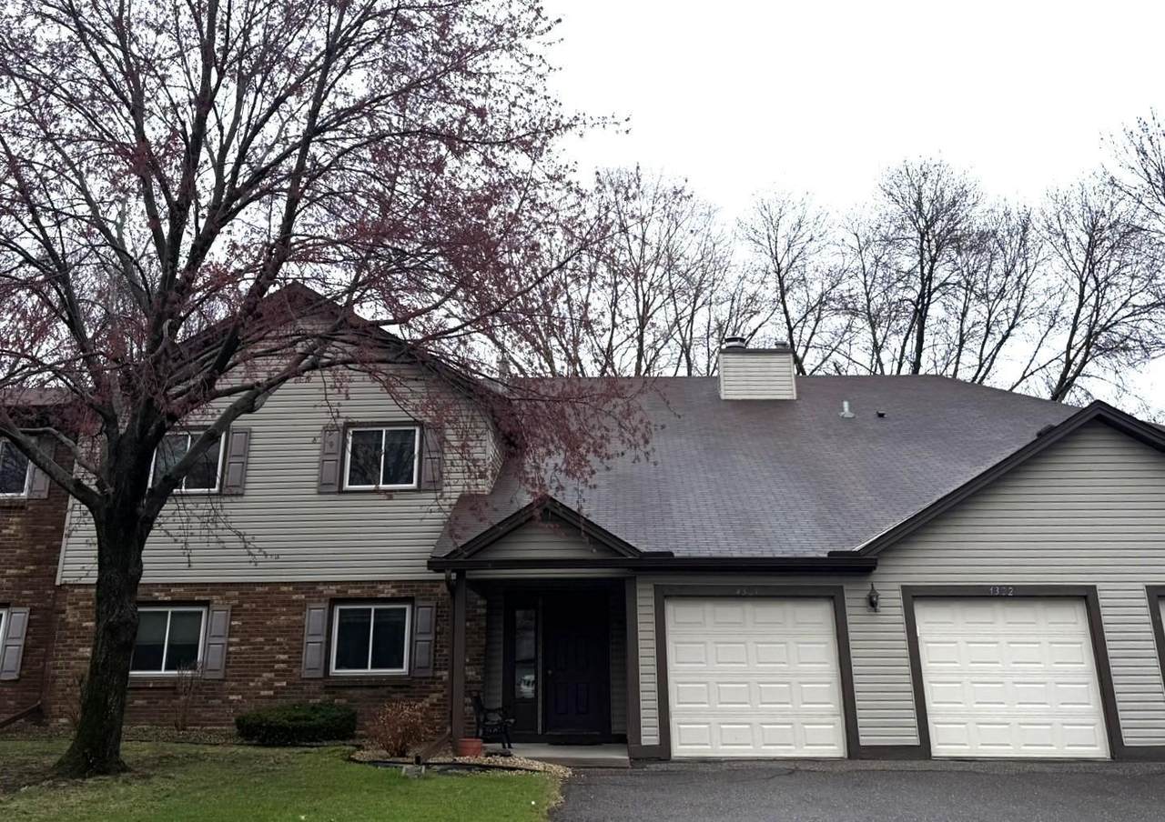 4326 Buckingham Court - Photo 1