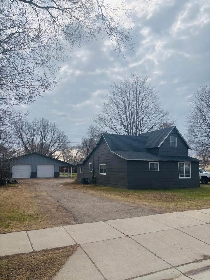 104 Douglas Avenue - Photo 1