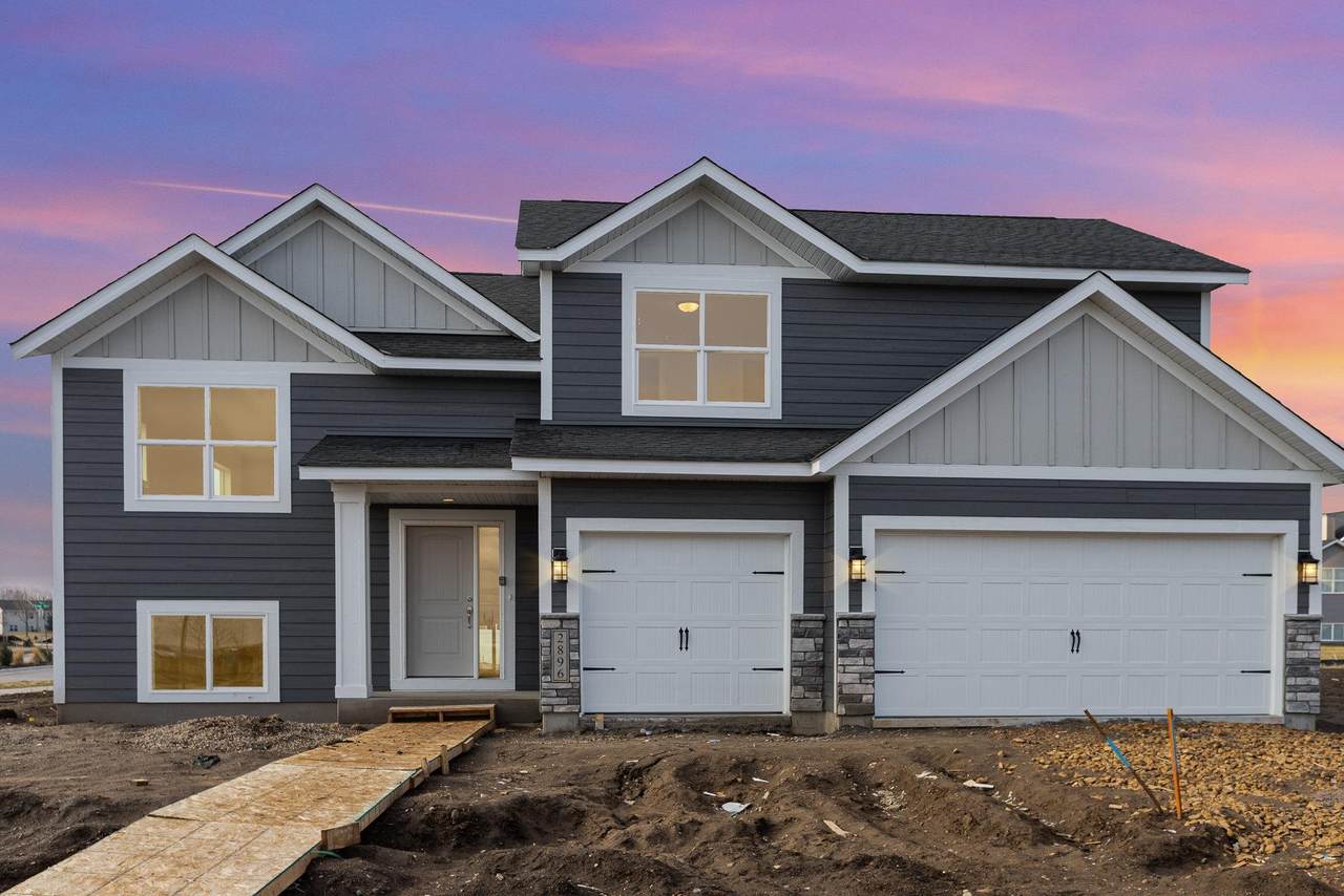 2886 Trinity Drive - Photo 1