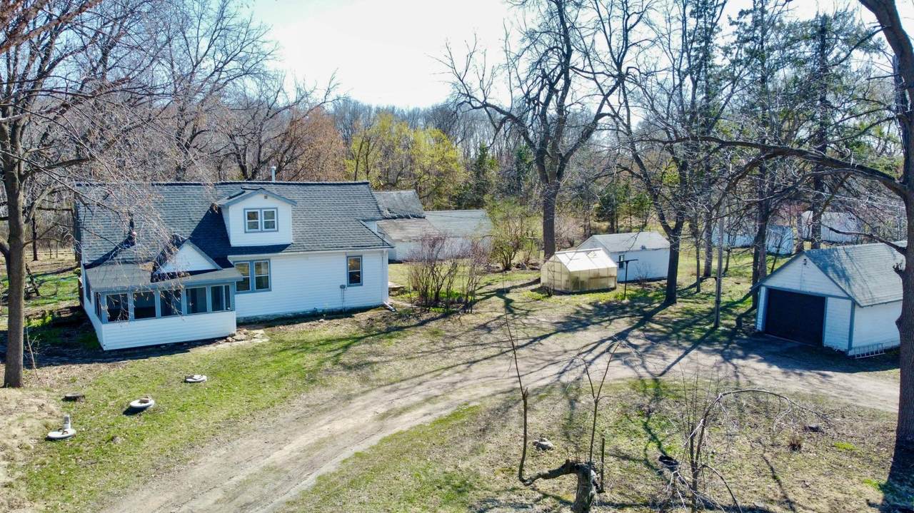 12611 250th Street - Photo 1