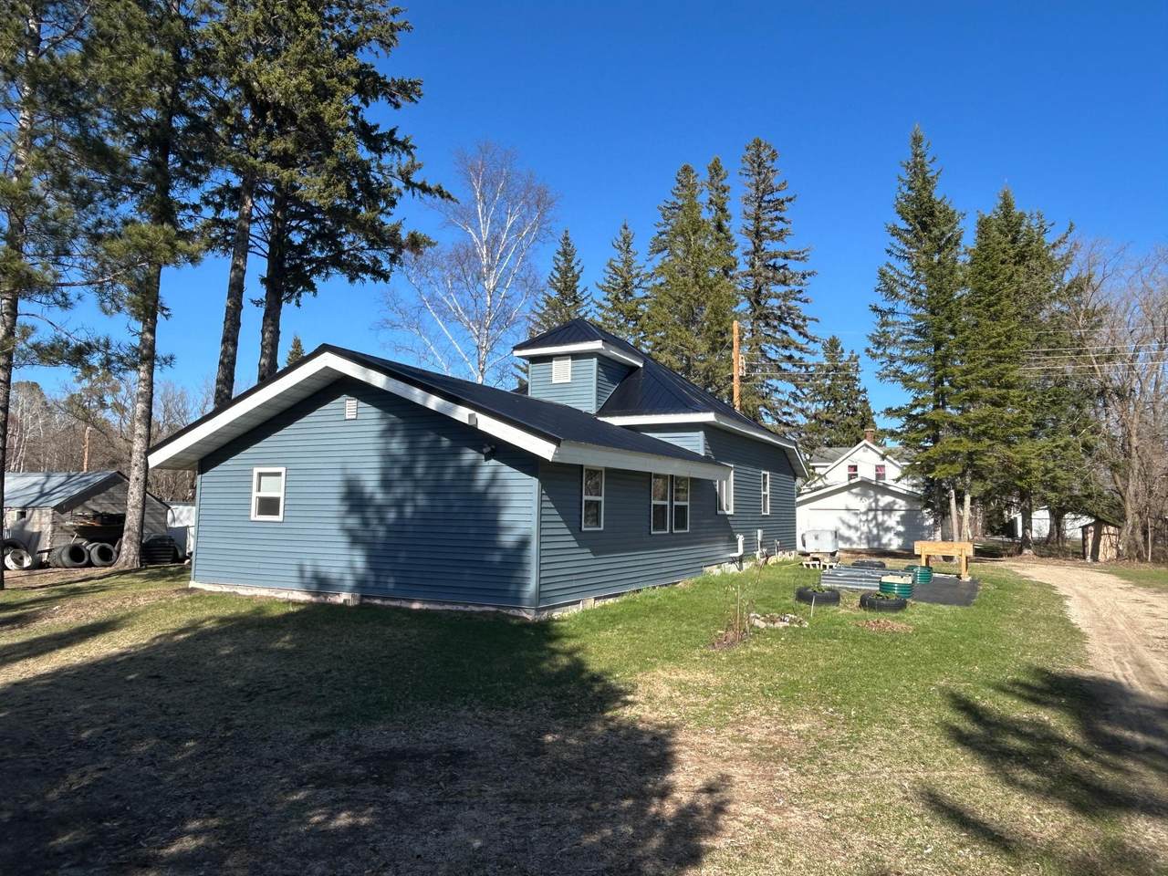 470 Chilgren Avenue - Photo 1