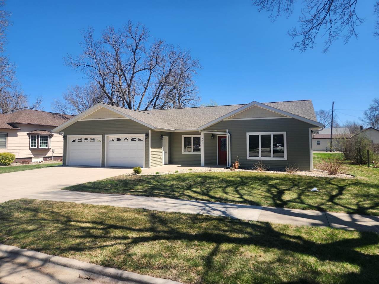 410 Main Street - Photo 1