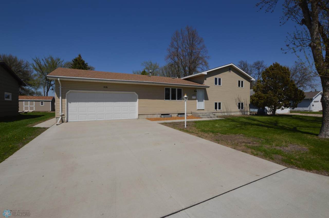 416 17th Avenue - Photo 1