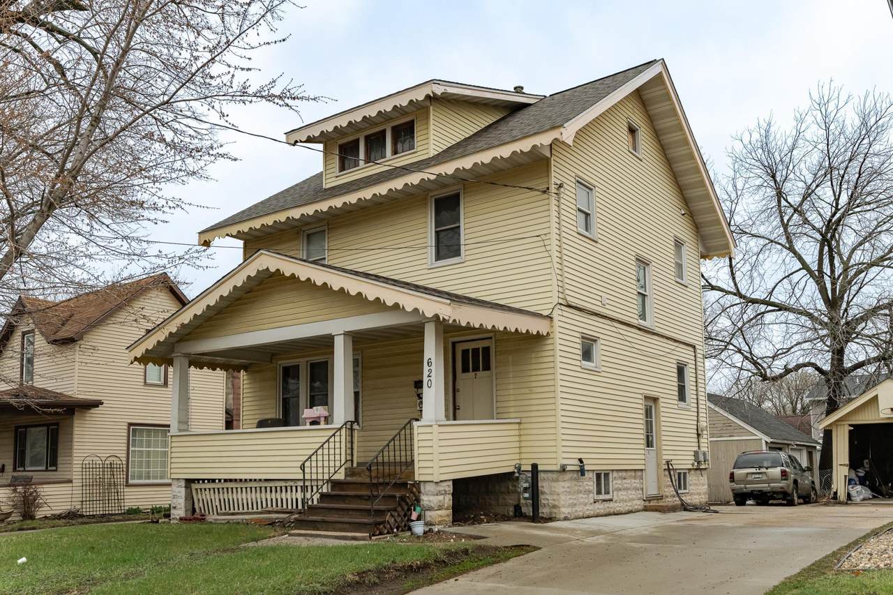 620 3rd Avenue - Photo 1