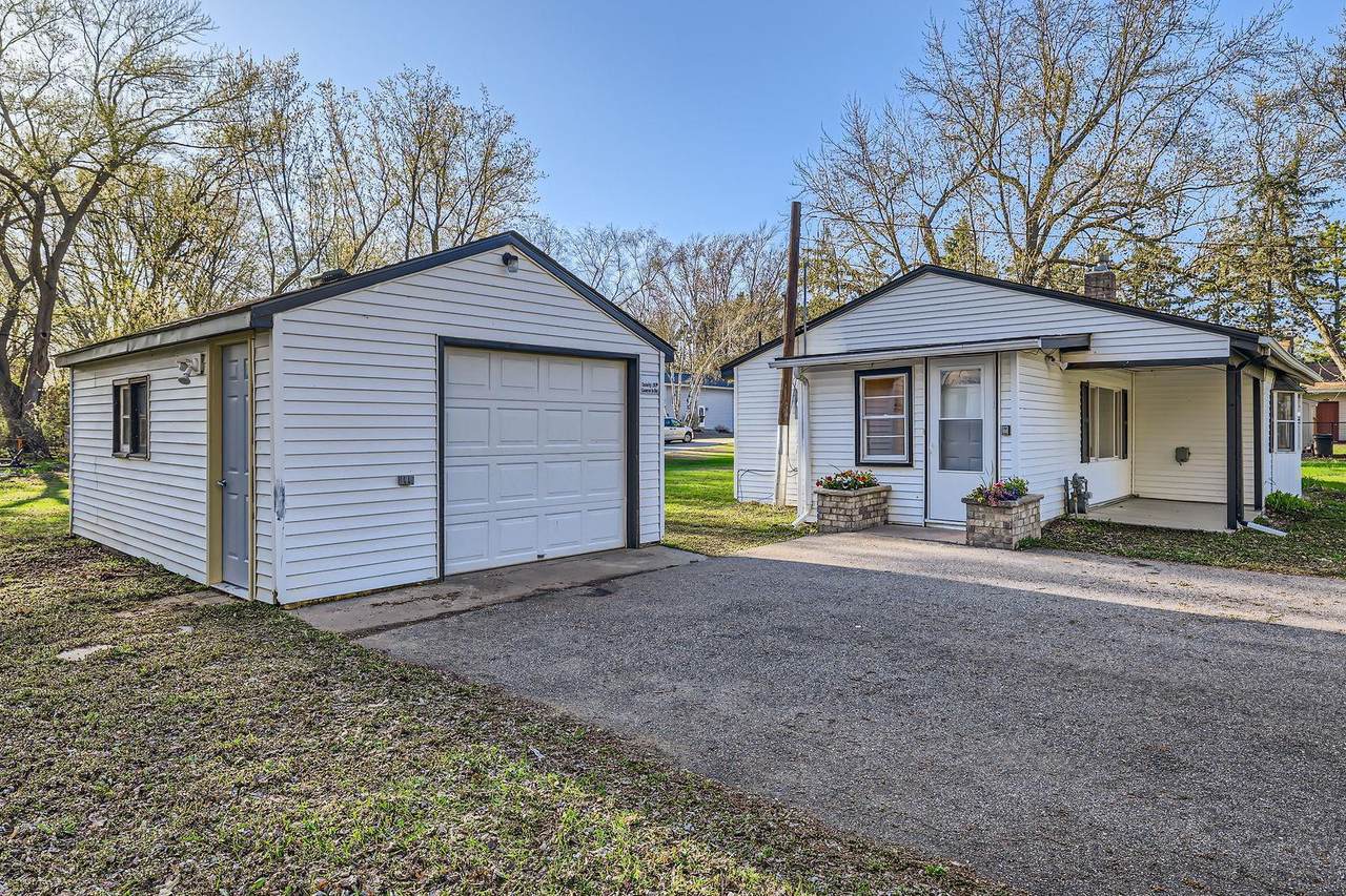 4481 Grace Street - Photo 1