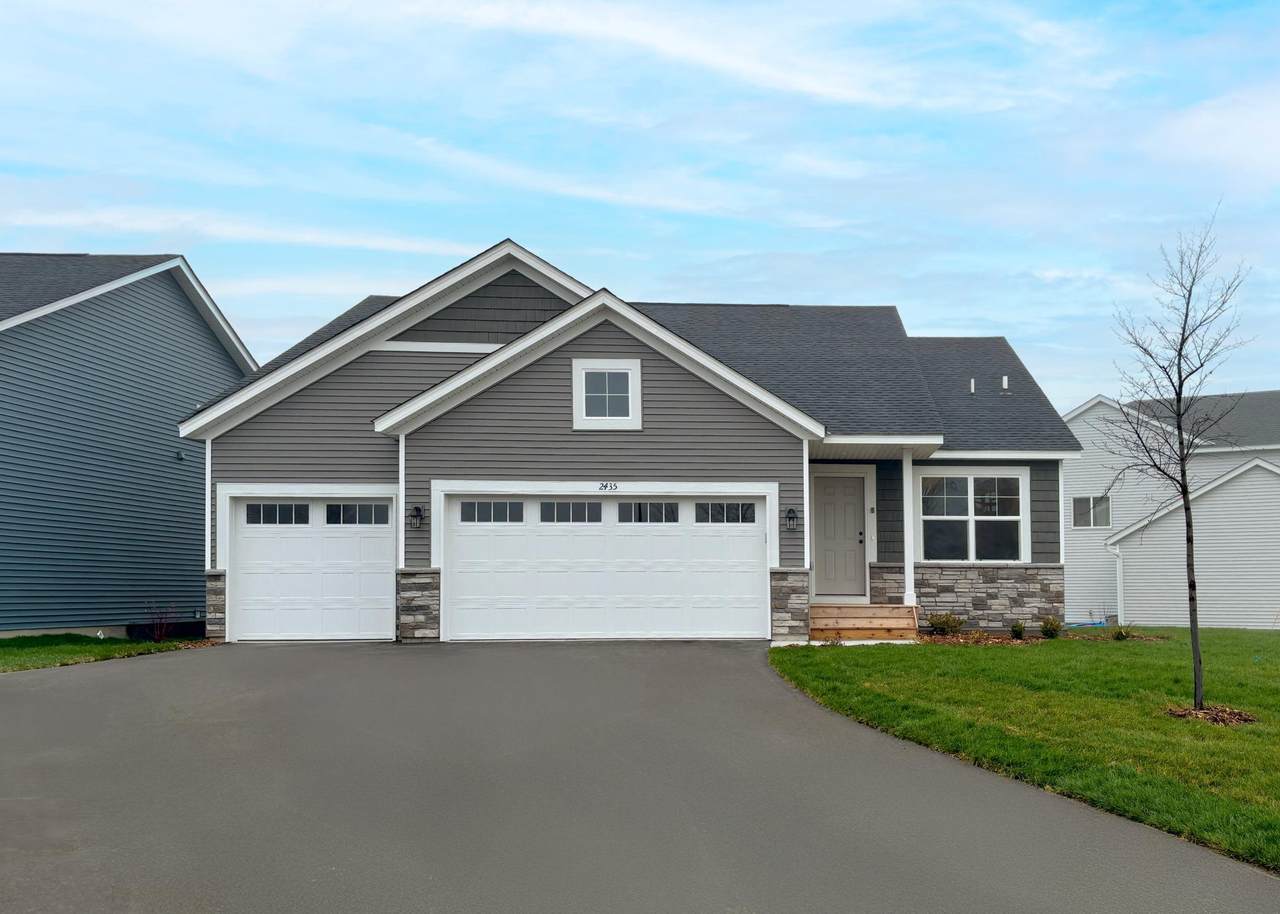 4795 8th Street Loop - Photo 1