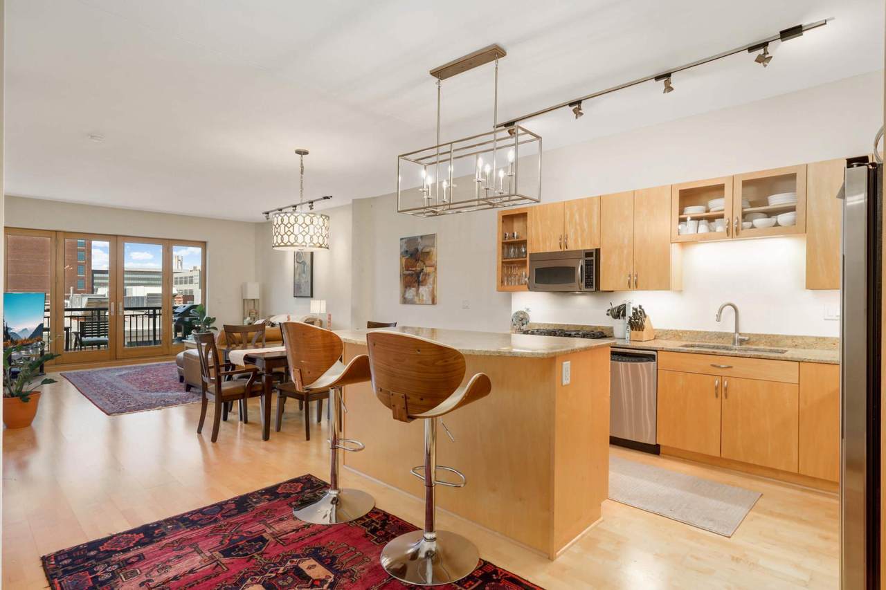 401 2nd Street - Photo 1