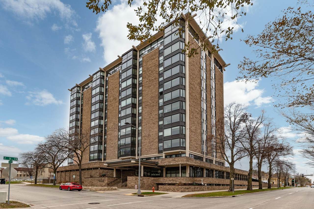 207 5th Avenue - Photo 1