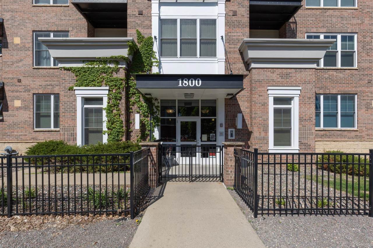 1800 Clinton Avenue - Photo 1
