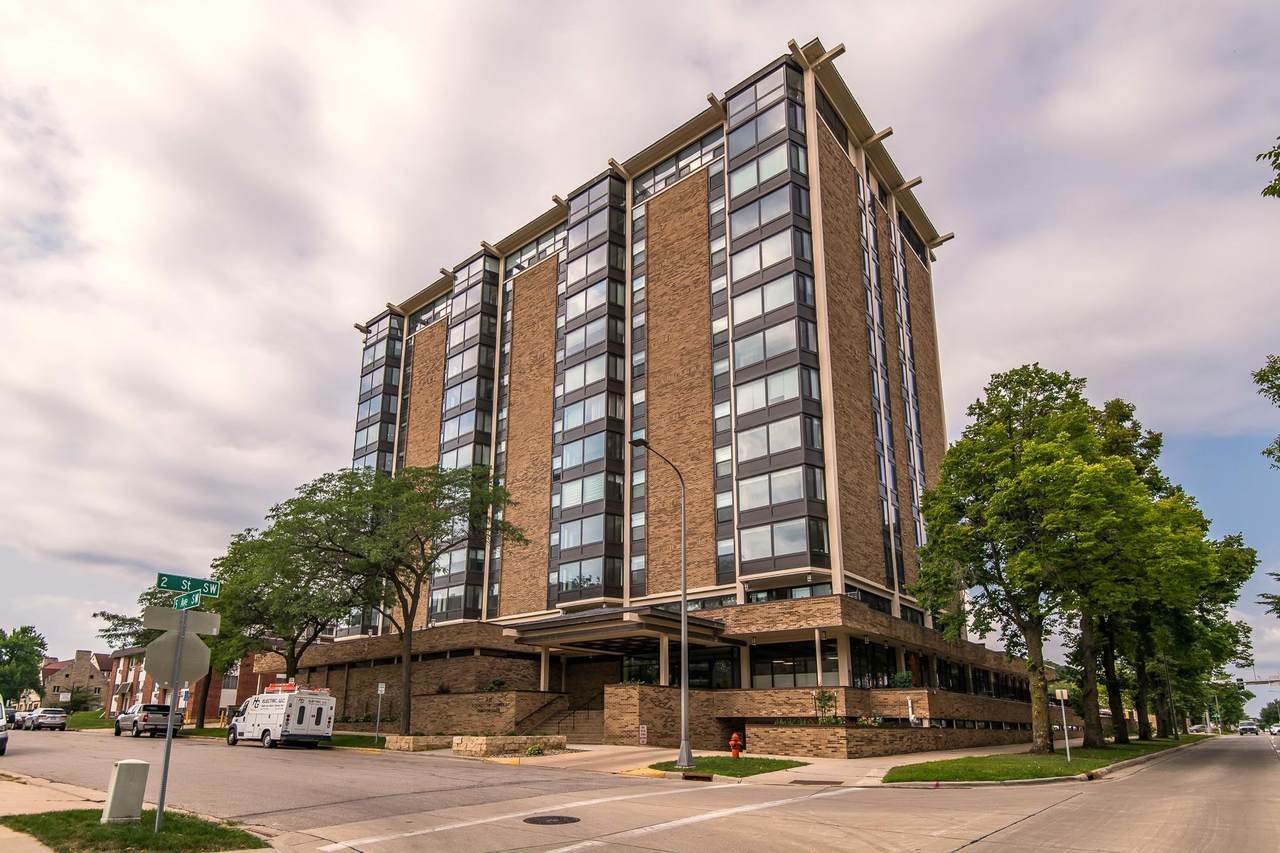 207 5th Avenue - Photo 1