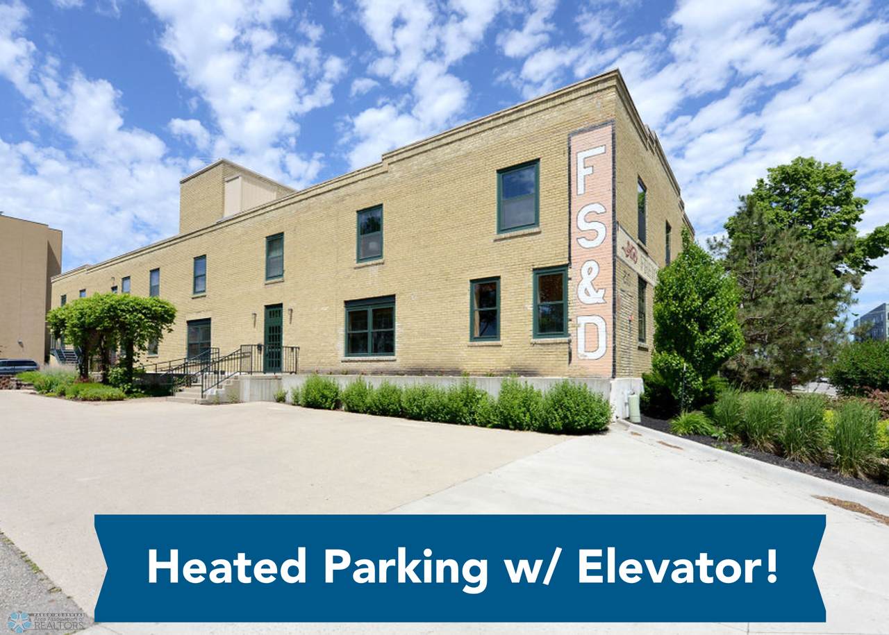 210 11th Street - Photo 1