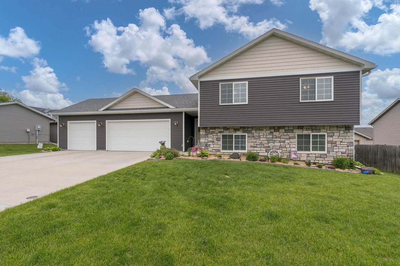 641 Beverly Street - Photo 1