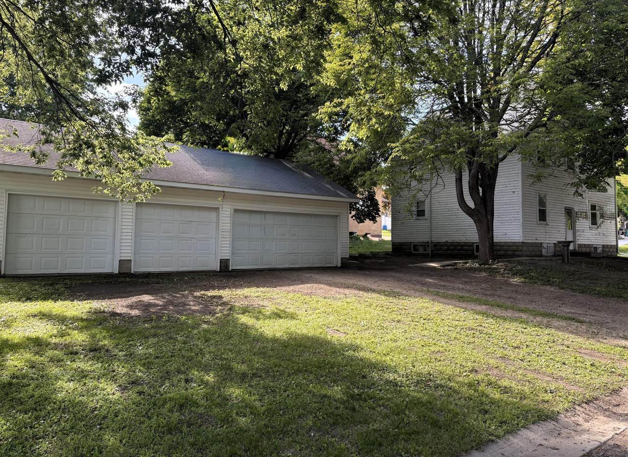 620 3rd Street - Photo 1