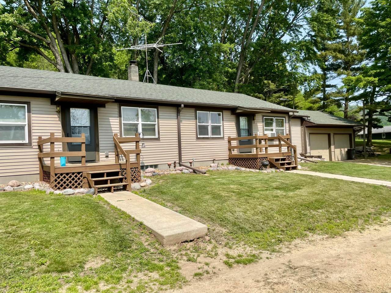 S1562 State Road 35 - Photo 1