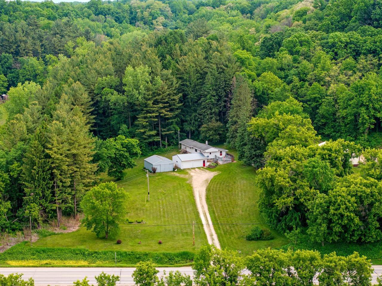 W7324 State Road 65 - Photo 1