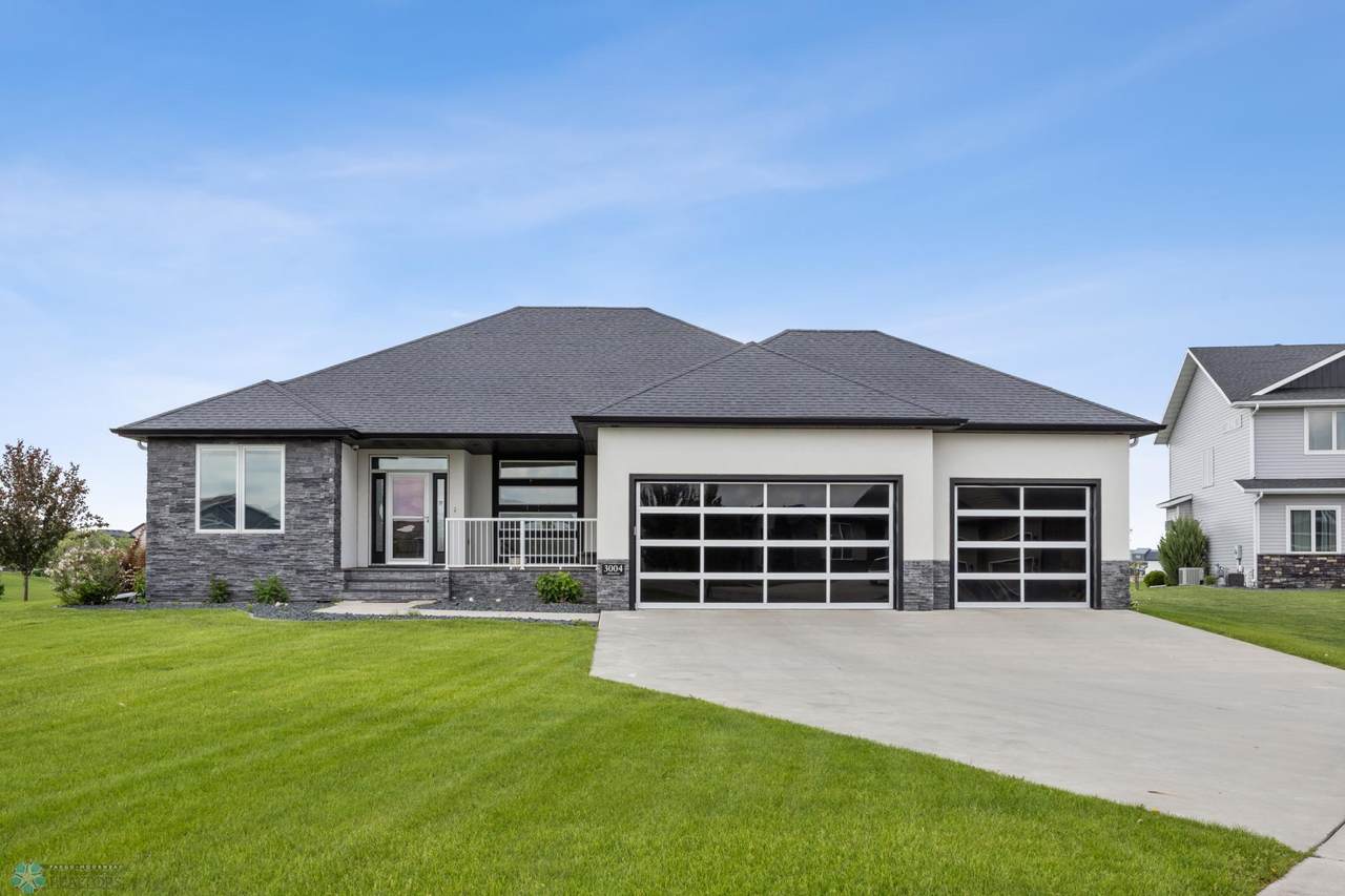 3004 6th Street - Photo 1