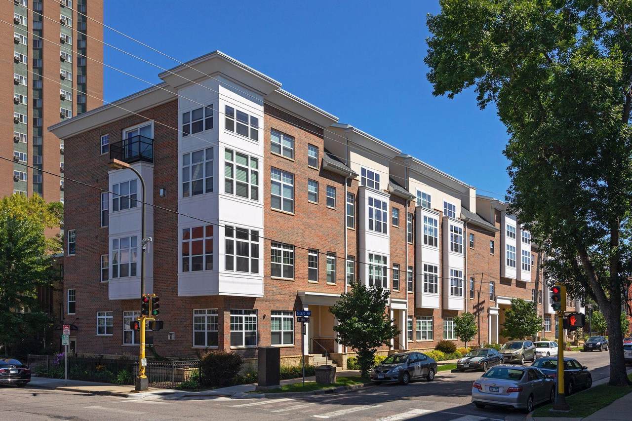 308 18th Street - Photo 1