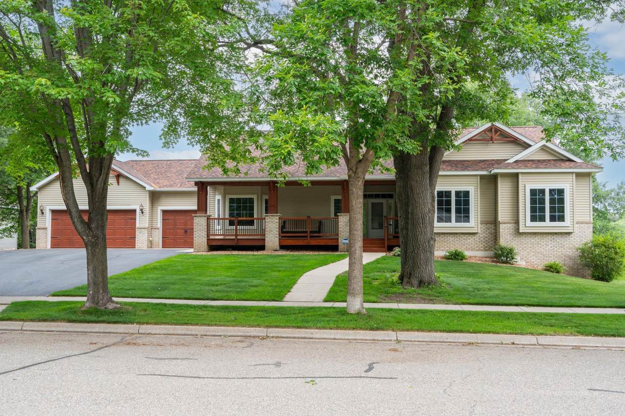 1805 Maple Lane - Photo 1