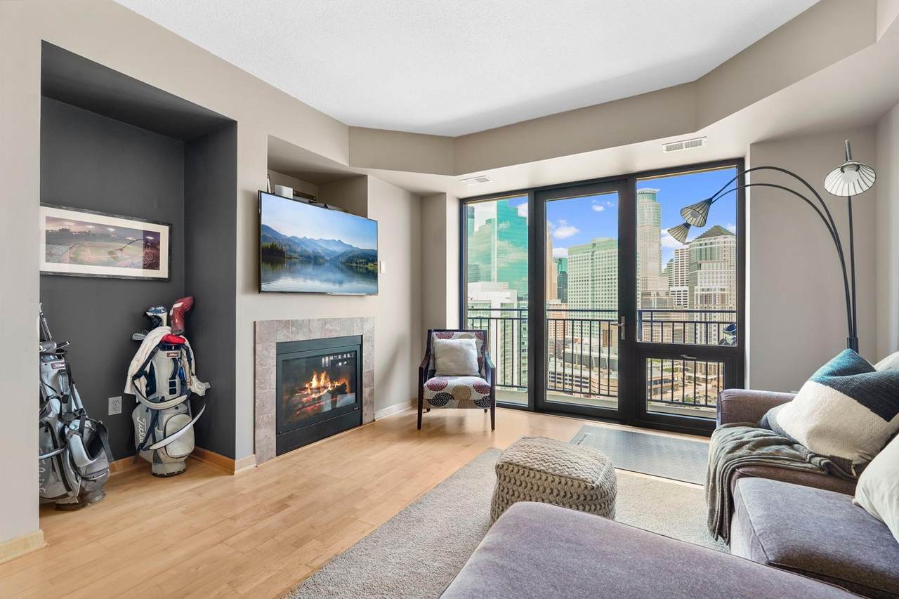 500 Grant Street - Photo 1