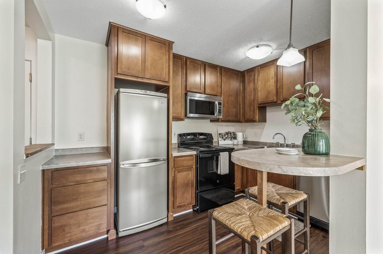3729 Snelling Avenue - Photo 1