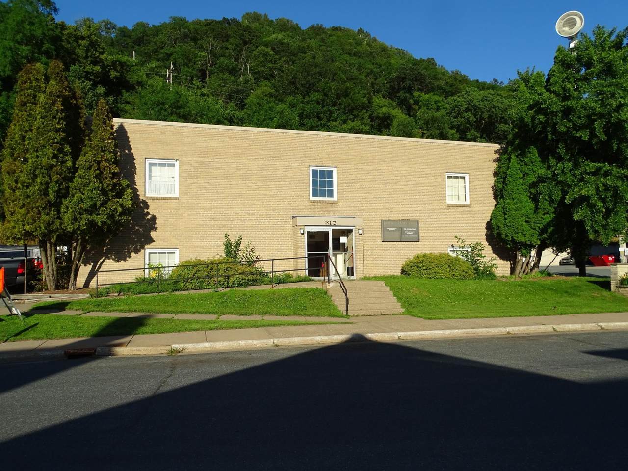 317 2nd Street - Photo 1